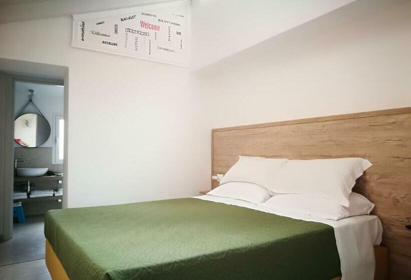 Пансион Pink House Garden