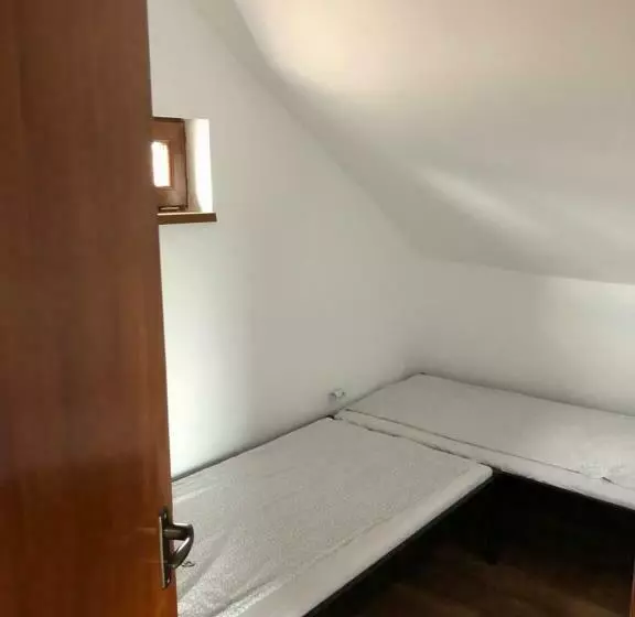 پانسیون Starlight Apartment