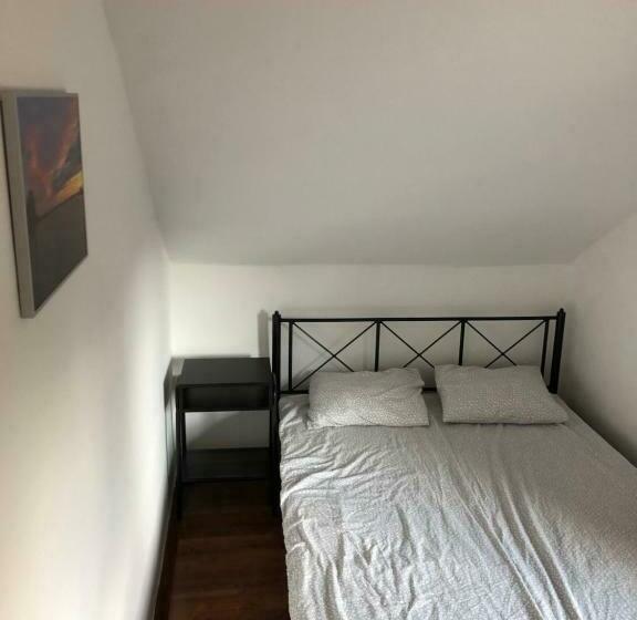 펜션 Starlight Apartment