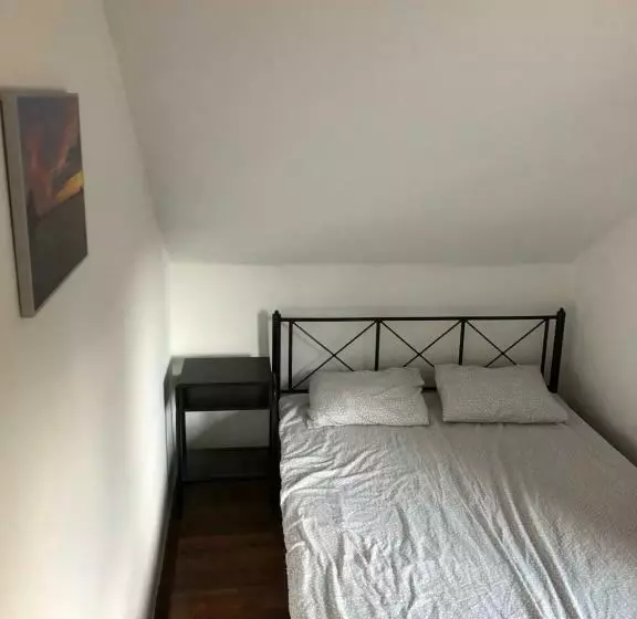 پانسیون Starlight Apartment