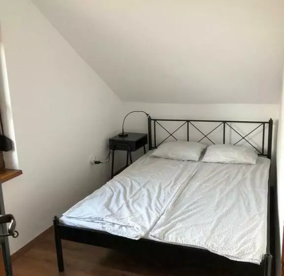 پانسیون Starlight Apartment