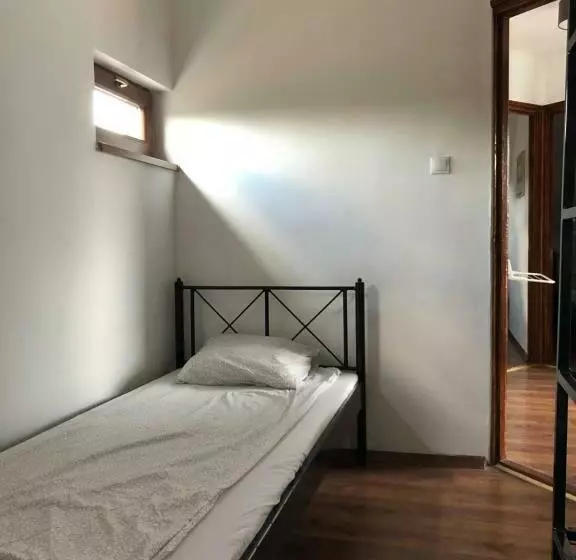 پانسیون Starlight Apartment