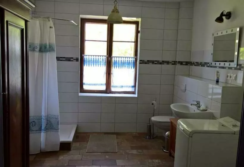 Aamiaismajoitus (B&B) Altes Pfarrhaus