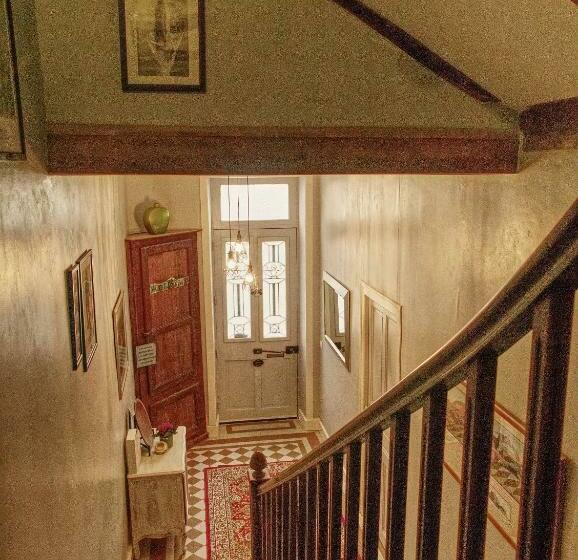 Bed and Breakfast Maison Billot