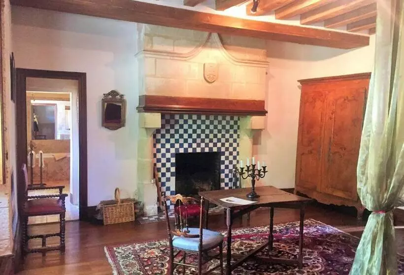 تختخواب و صبحانه Manoir De La Rémonière