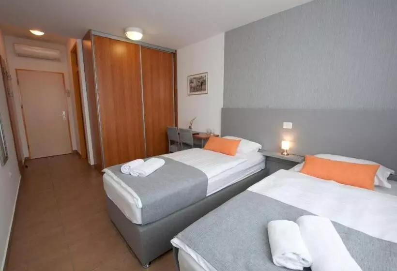 مُتل Sobe Rooms Nataly