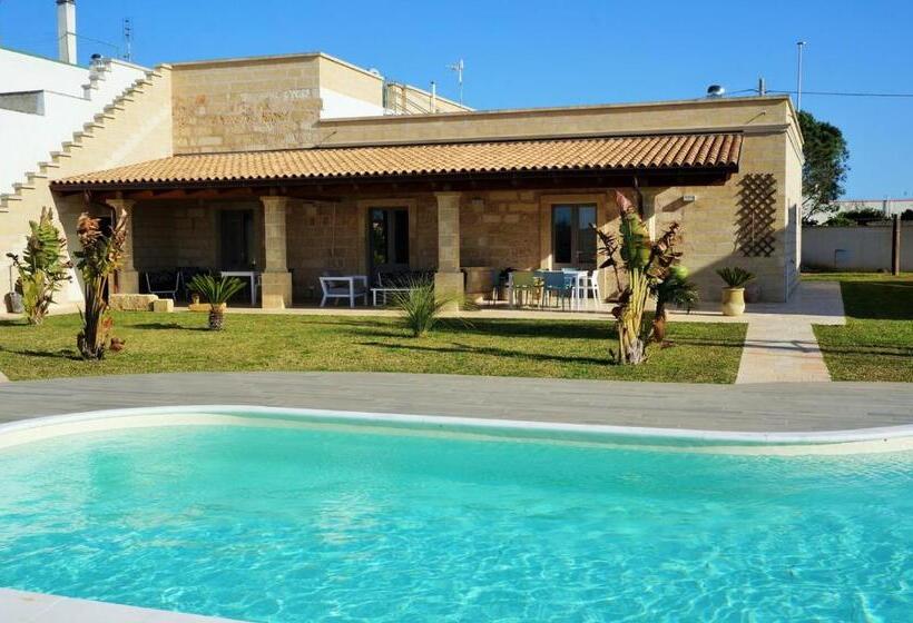ペンション Masseria Prontera With Pool