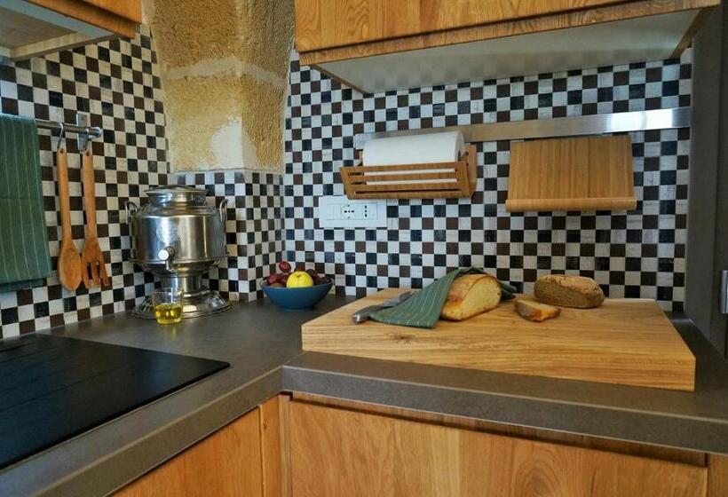 ペンション Masseria Prontera With Pool