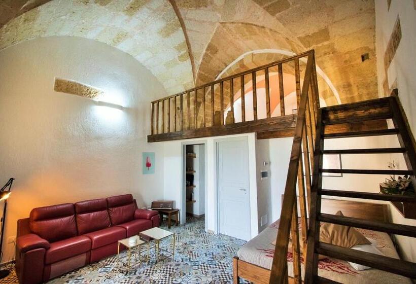 ペンション Masseria Prontera With Pool