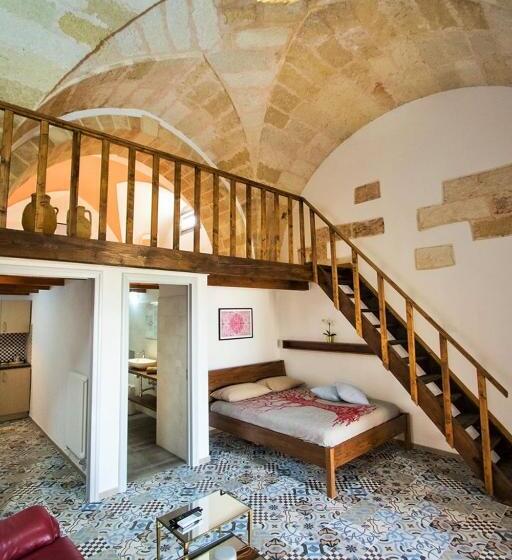 ペンション Masseria Prontera With Pool