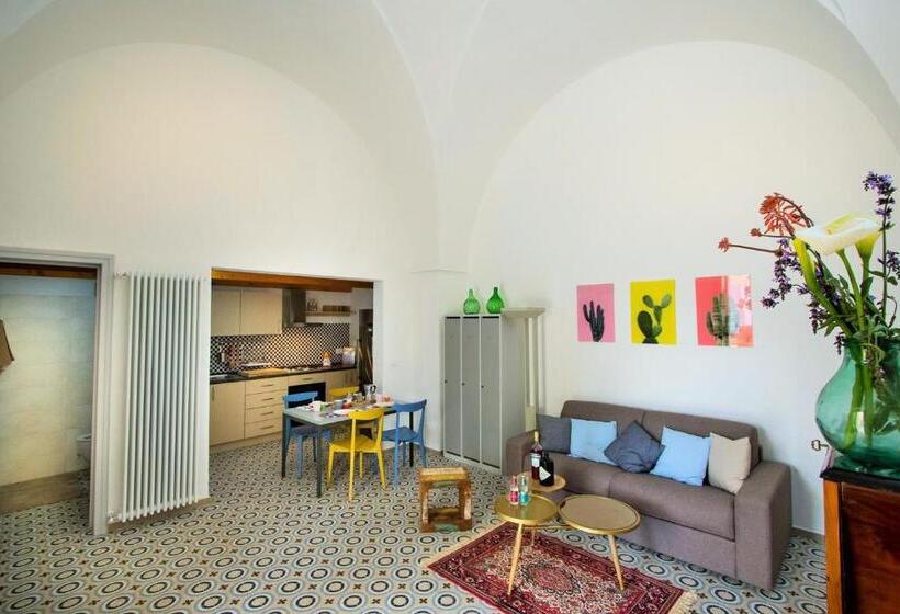 ペンション Masseria Prontera With Pool