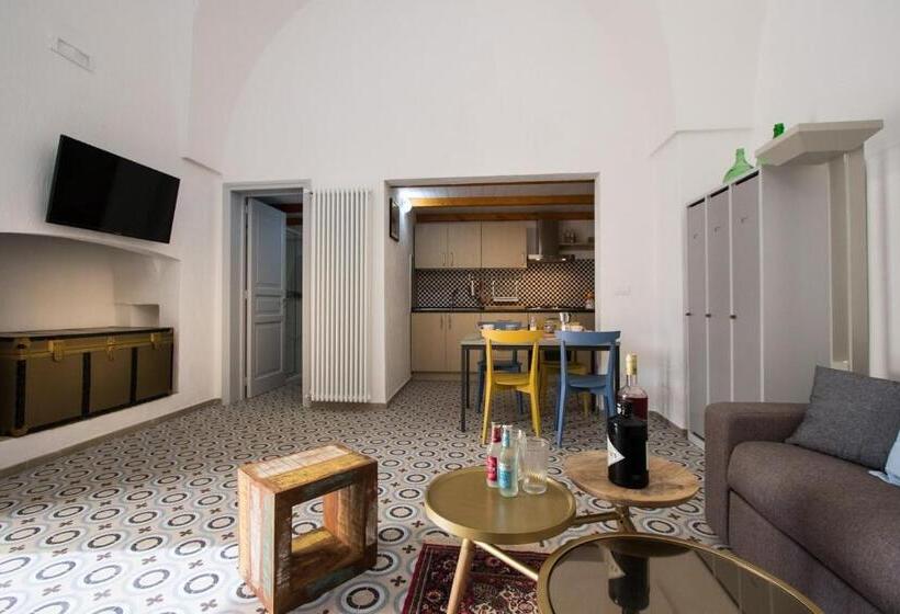 ペンション Masseria Prontera With Pool