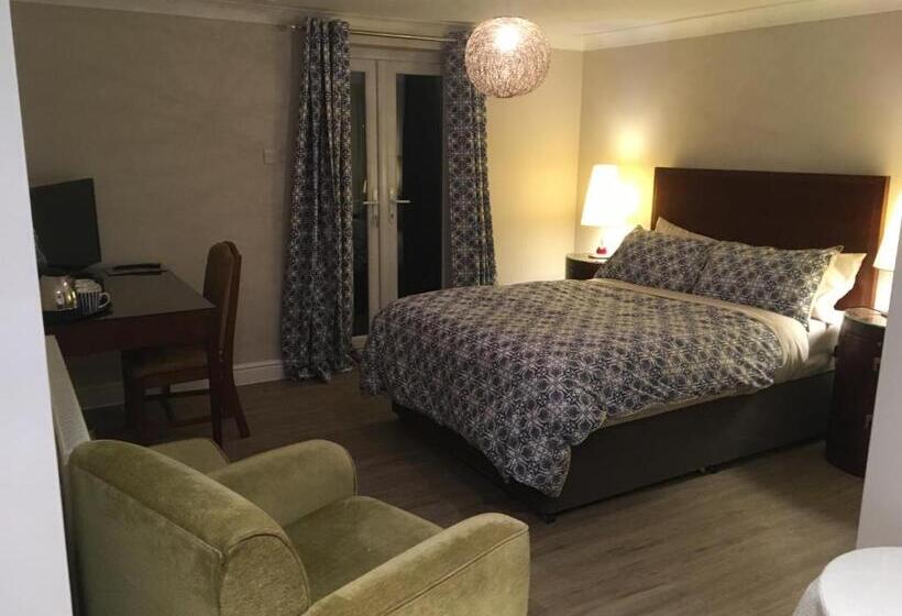 פנסיון The Annexe At Asbit Lodge