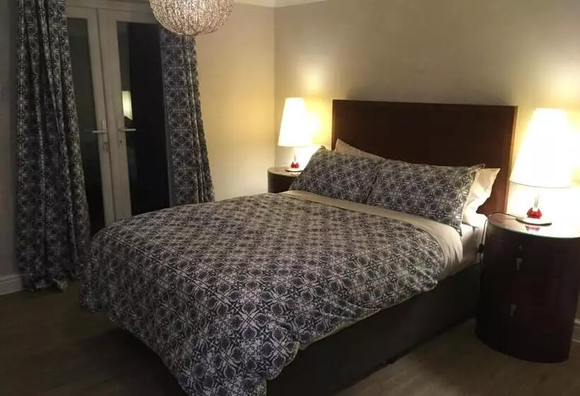 ペンション The Annexe At Asbit Lodge