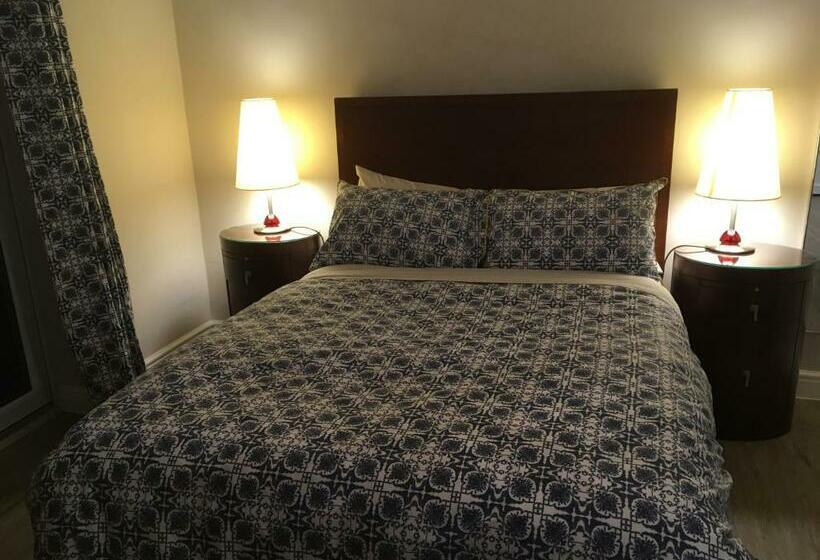 פנסיון The Annexe At Asbit Lodge