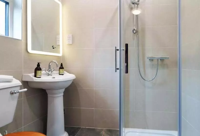 ペンション Topper S Rooms Guest Accommodation