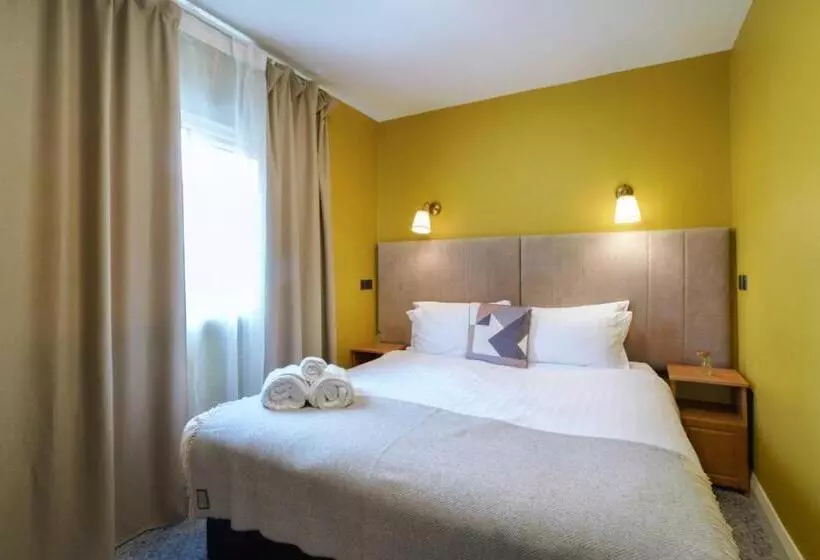 ペンション Topper S Rooms Guest Accommodation