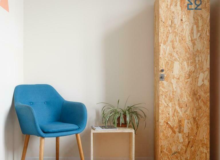 هاستل Controvento