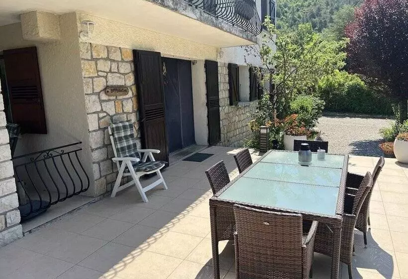 Bnb Castellane Chambre D Hotes B&b