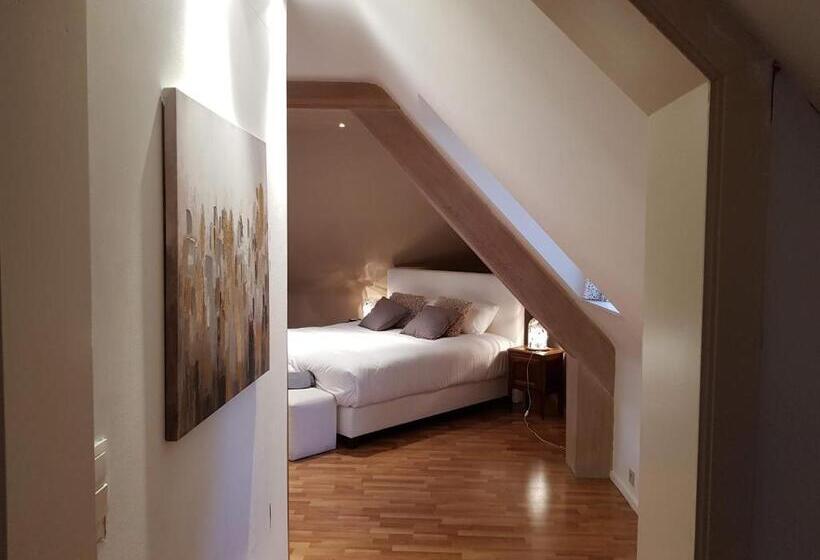 تختخواب و صبحانه La Bergerie De Lives