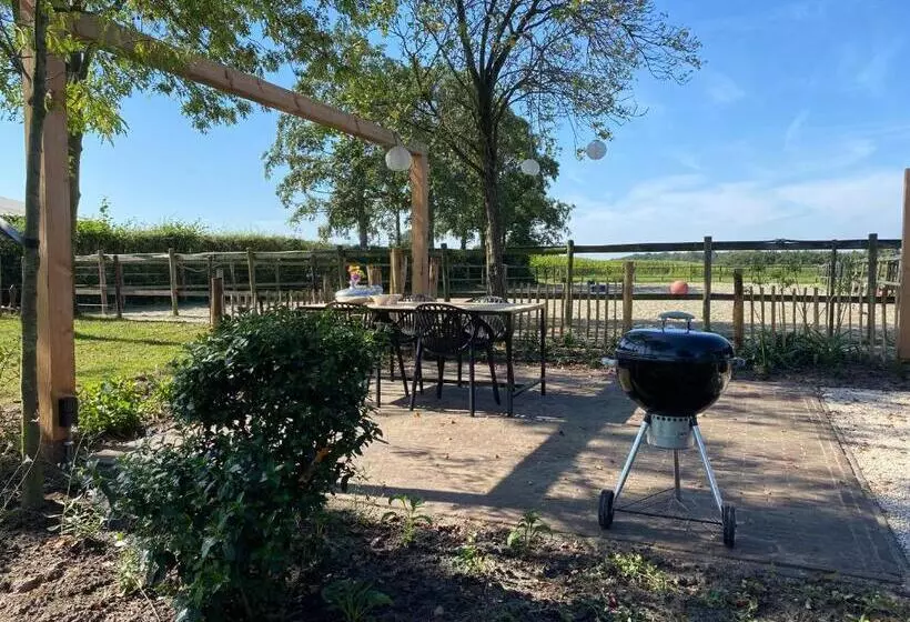 Aamiaismajoitus (B&B) Slapen Bij Uppruna