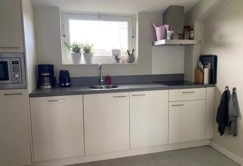 Aamiaismajoitus (B&B) Slapen Bij Uppruna