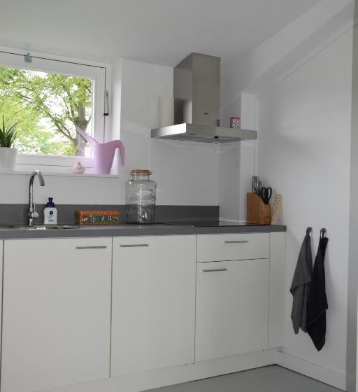 민박 Slapen Bij Uppruna