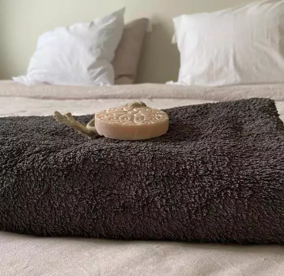 Aamiaismajoitus (B&B) Slapen Bij Uppruna