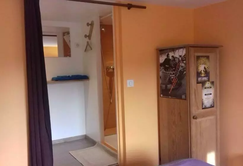 Majatalo Chez Claire