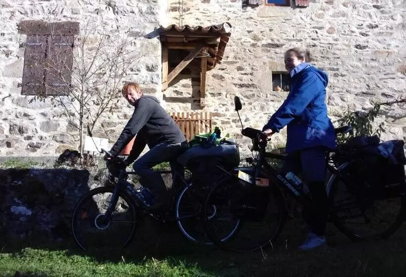 Majatalo Chez Claire