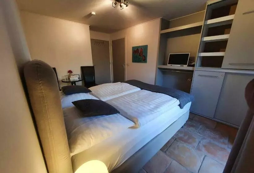 تختخواب و صبحانه De Limburgse Bergen