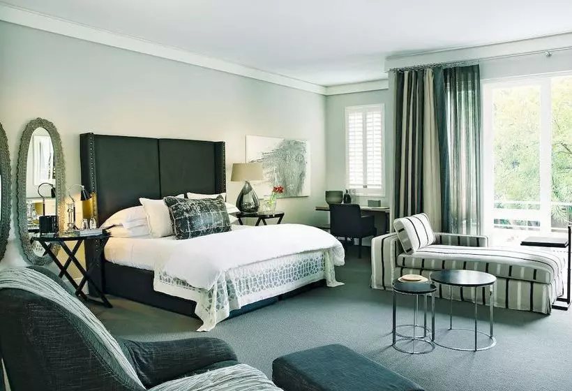 AtholPlace Hotel & Villa