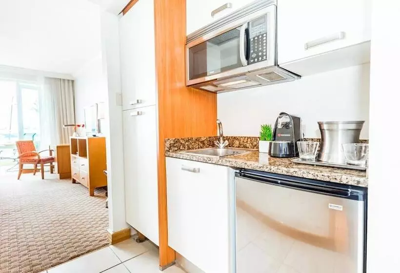 Condado Lagoon Hospitality At Paseo Caribe