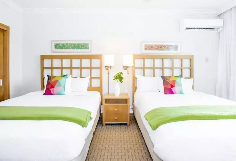 Condado Lagoon Hospitality At Paseo Caribe