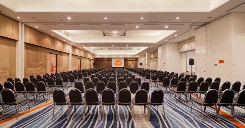 Harris Hotel And Conventions Kelapa Gading Jakarta