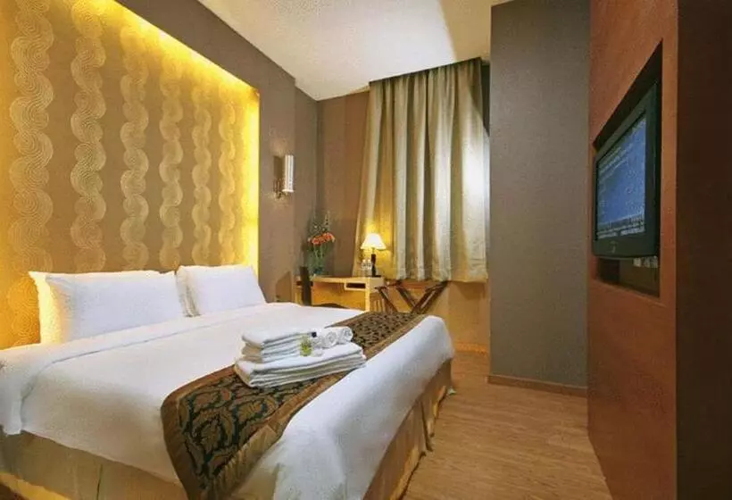 Courtyard Hotel @ 1borneo