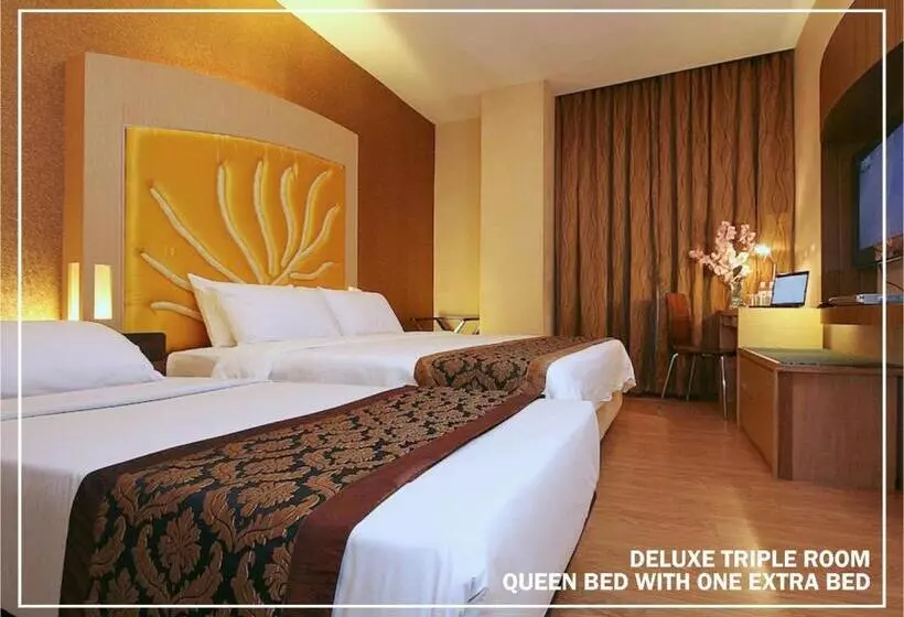 Courtyard Hotel @ 1borneo