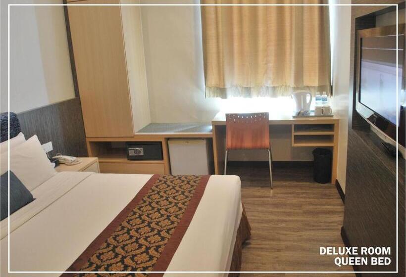 Courtyard Hotel @ 1borneo