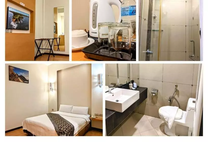 Courtyard Hotel @ 1borneo