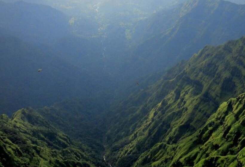 هتل Crowne Plaza Pune City Centre, An Ihg