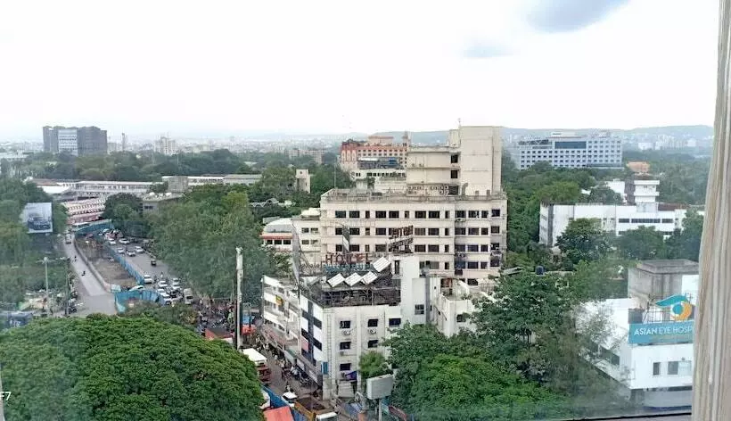 ホテル Crowne Plaza Pune City Centre, An Ihg