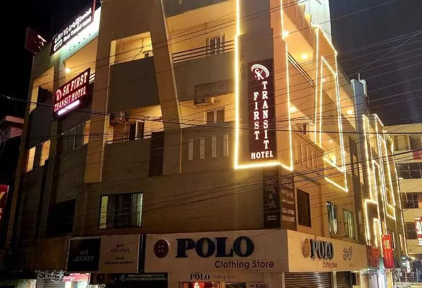 Sk First Transit Hotel Shamshabad