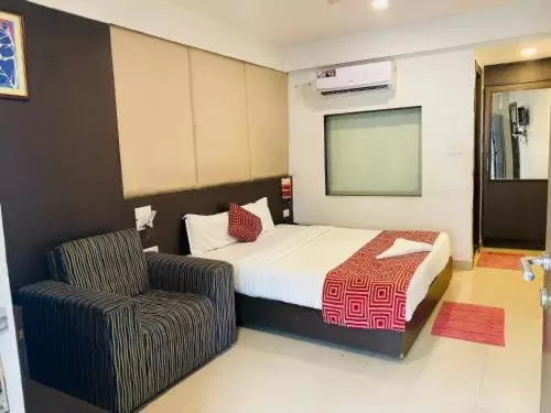 Sk First Transit Hotel Shamshabad