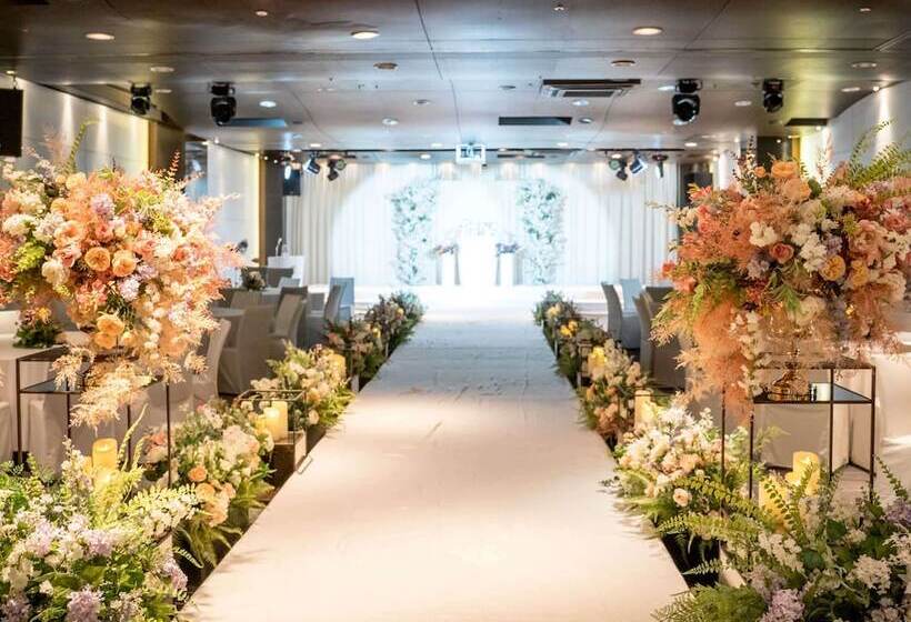 בית מלון כפרי Grand Mercure Ambassador Changwon