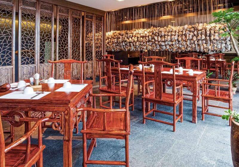 בית מלון כפרי Grand Mercure Ambassador Changwon