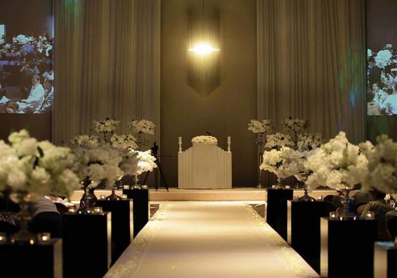 בית מלון כפרי Grand Mercure Ambassador Changwon