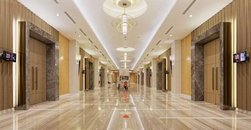 Harris Hotel And Conventions Kelapa Gading Jakarta