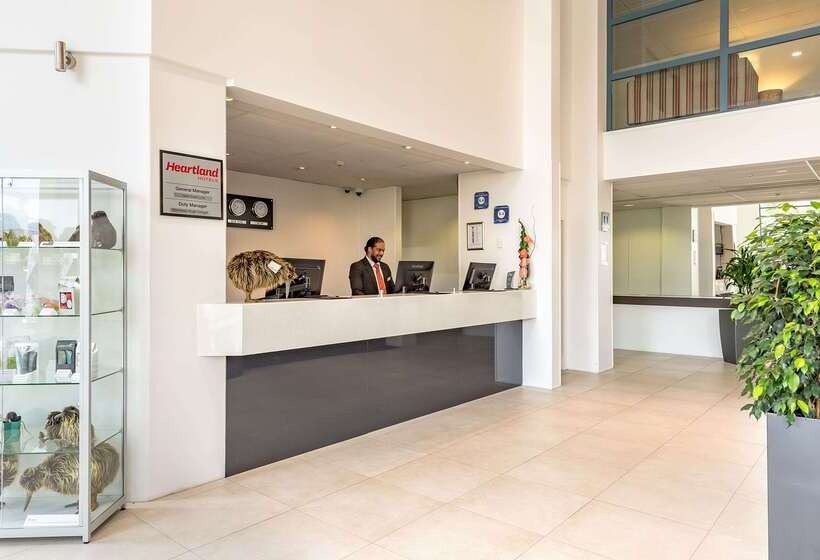 Heartland Hotel Auckland Airport