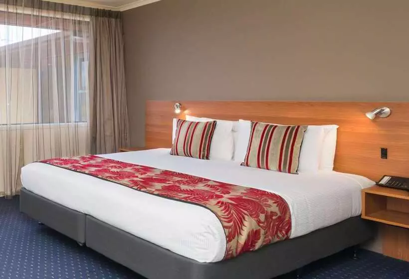 Heartland Hotel Auckland Airport