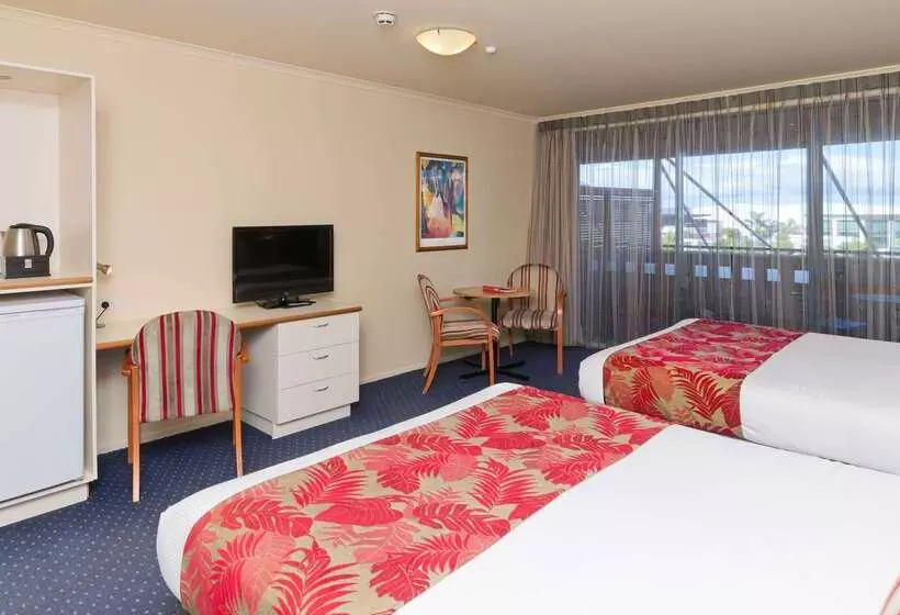 Heartland Hotel Auckland Airport